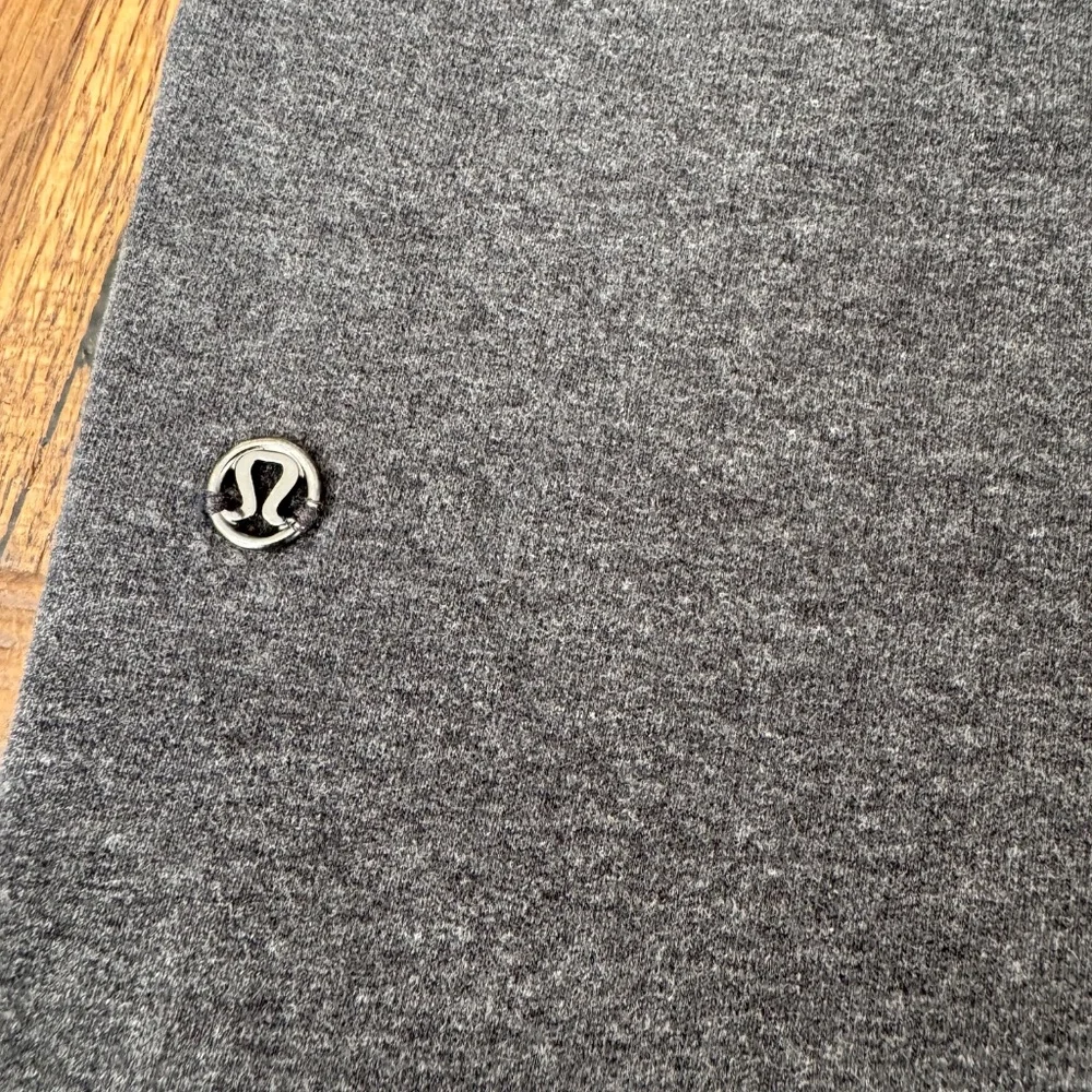Lululemon Sattva Pant‎ II Joggers Gray Heathered Black Women's Size 4 L